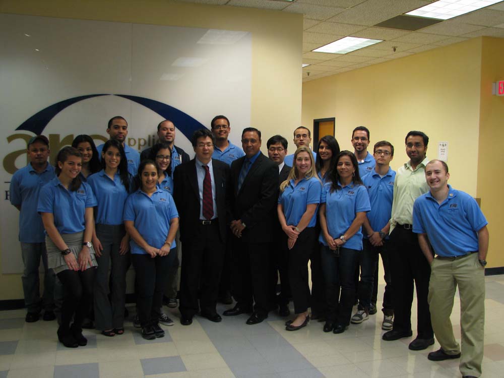 The DOE Fellows program at Florida International University hosted Dr. Soon-Heung Chang